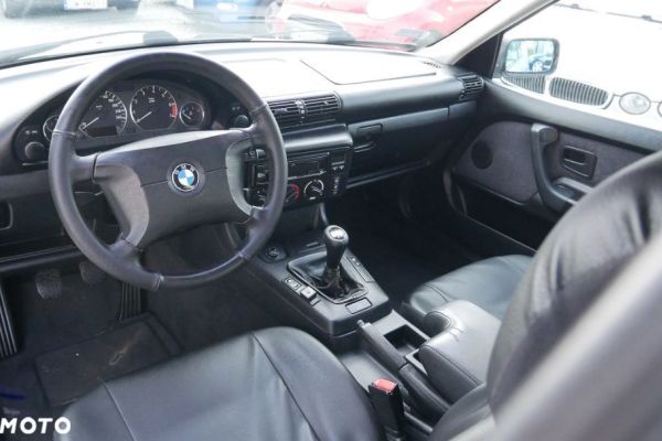 BMW 3 Seria - Galeria [12]