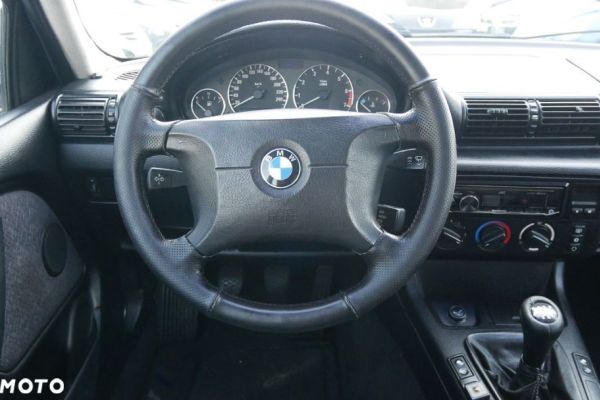 BMW 3 Seria - Galeria [15]