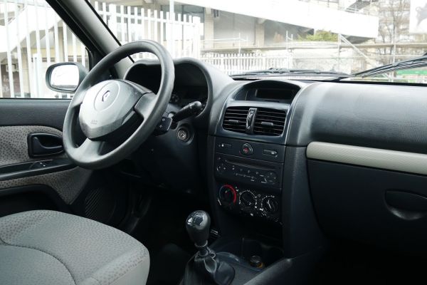 Renault Clio - Galeria [6]