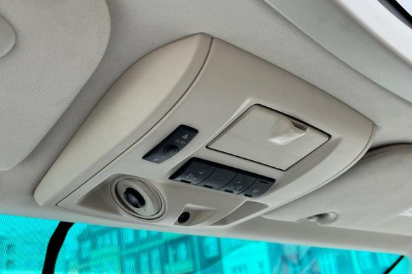 Chrysler Town & Country - Galeria [32]