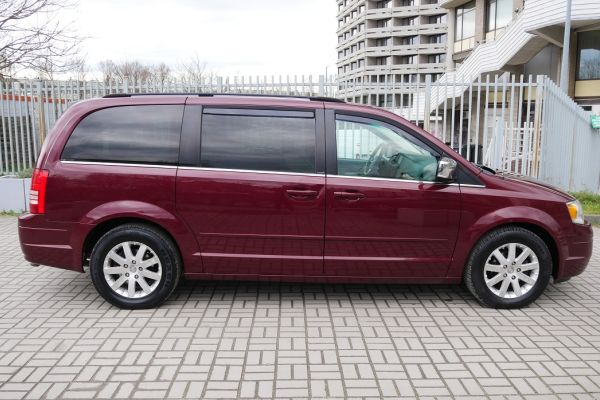 Chrysler Town & Country - Galeria [24]