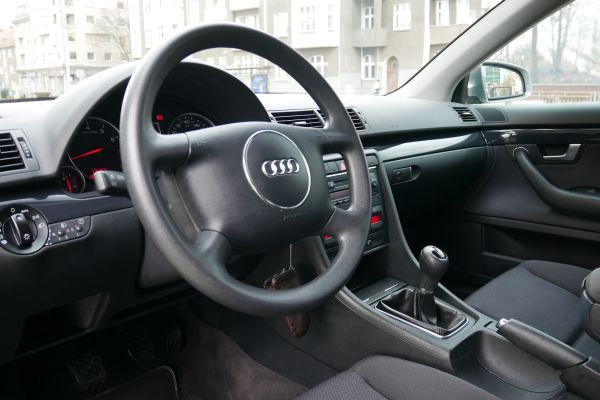 Audi A4 - Galeria [9]