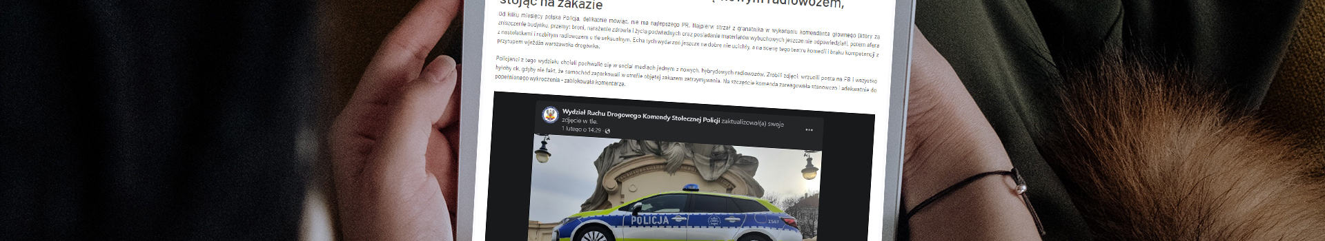 Policjanci z Warszawy  pochwalili się nowym radiowozem, stojąc na zakazie